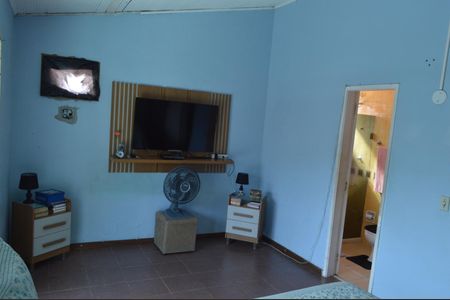 Casa de condomínio à venda com 225m², 3 quartos e 6 vagasSuíte