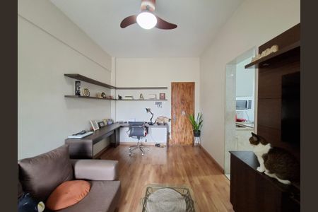 Apartamento à venda com 42m², 1 quarto e sem vaga Apartamento à venda com 42m², 1 quarto e sem vagaSala