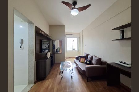 Apartamento à venda com 42m², 1 quarto e sem vaga Apartamento à venda com 42m², 1 quarto e sem vagaSala