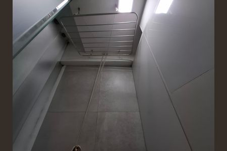 Apartamento à venda com 42m², 1 quarto e sem vaga Apartamento à venda com 42m², 1 quarto e sem vagaÁrea de serviço