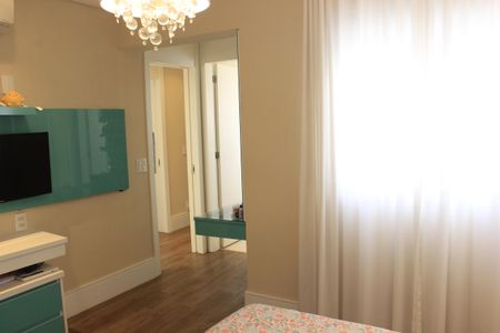 Apartamento à venda com 169m², 3 quartos e 3 vagas1º Suíte