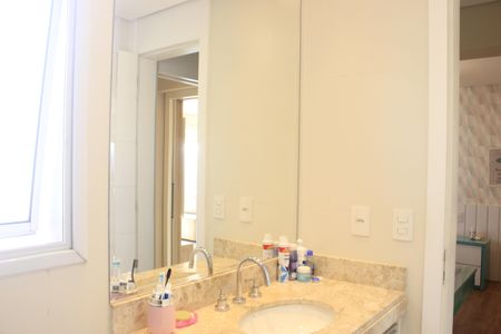 Apartamento à venda com 169m², 3 quartos e 3 vagasBanheiro da 1º Suíte