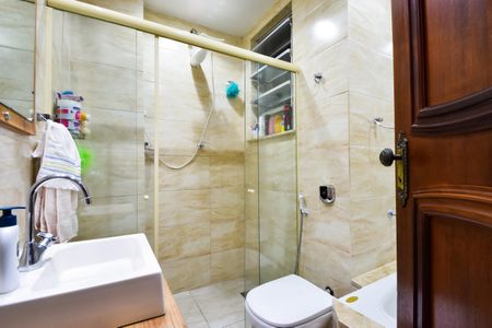 Apartamento à venda com 82m², 3 quartos e 1 vagaBanheiro Social