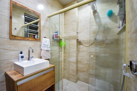 Apartamento à venda com 82m², 3 quartos e 1 vagaBanheiro Social