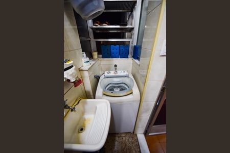 Apartamento à venda com 82m², 3 quartos e 1 vagaÁrea de Serviço