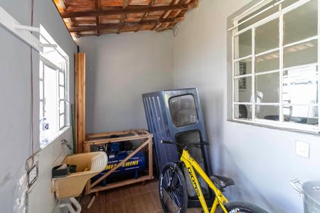 Casa à venda com 360m², 1 quarto e 10 vagas Casa à venda com 360m², 1 quarto e 10 vagasÁrea de serviço