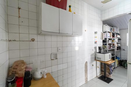 Casa à venda com 360m², 1 quarto e 10 vagas Casa à venda com 360m², 1 quarto e 10 vagasCozinha
