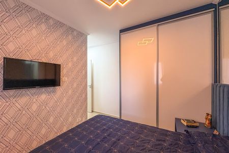 Apartamento à venda com 68m², 2 quartos e 1 vaga Apartamento à venda com 68m², 2 quartos e 1 vagaSuíte