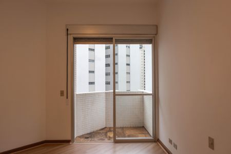 Apartamento à venda com 244m², 4 quartos e 3 vagas Apartamento à venda com 244m², 4 quartos e 3 vagasSuíte 3