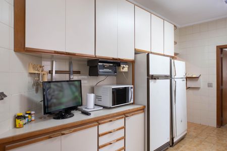 Apartamento à venda com 244m², 4 quartos e 3 vagas Apartamento à venda com 244m², 4 quartos e 3 vagasCozinha