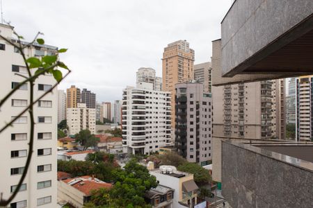 Apartamento à venda com 244m², 4 quartos e 3 vagas Apartamento à venda com 244m², 4 quartos e 3 vagasVista da Sala 2