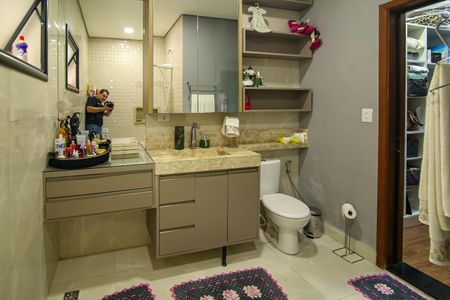 Casa para alugar com 224m², 4 quartos e 3 vagasBanheiro da Suíte