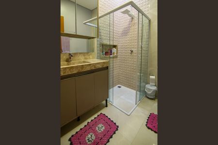 Casa para alugar com 224m², 4 quartos e 3 vagasBanheiro