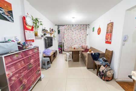 Apartamento à venda com 75m², 2 quartos e 1 vaga Apartamento à venda com 75m², 2 quartos e 1 vagaSala