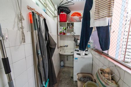 Apartamento à venda com 75m², 2 quartos e 1 vaga Apartamento à venda com 75m², 2 quartos e 1 vagaÁrea de serviço