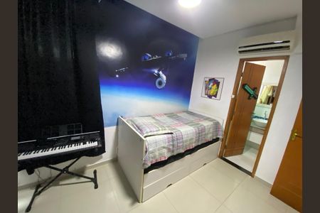 Casa à venda com 220m², 3 quartos e 2 vagasQuarto 3 Suite