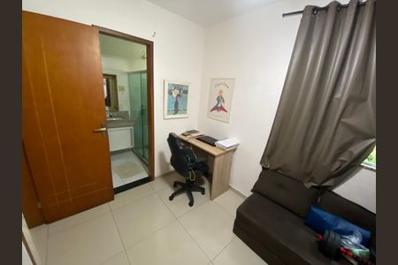 Casa à venda com 220m², 3 quartos e 2 vagasQuarto 2 Suite