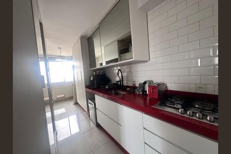Apartamento à venda com 95m², 3 quartos e 2 vagasCozinha