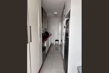 Apartamento à venda com 95m², 3 quartos e 2 vagasCozinha