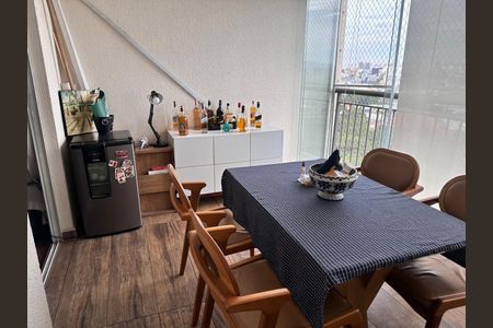 Apartamento à venda com 95m², 3 quartos e 2 vagasvaranda