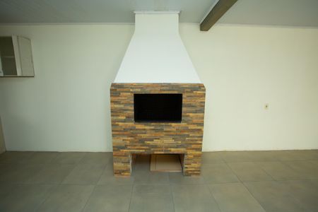 Casa à venda com 294m², 4 quartos e 2 vagas Casa à venda com 294m², 4 quartos e 2 vagasEspaço de Festas