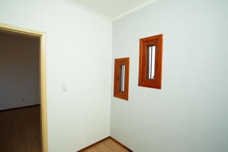 Casa à venda com 294m², 4 quartos e 2 vagas Casa à venda com 294m², 4 quartos e 2 vagasCloset do Quarto 2