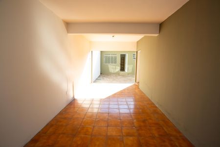 Casa à venda com 294m², 4 quartos e 2 vagas Casa à venda com 294m², 4 quartos e 2 vagasGaragem