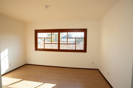 Casa à venda com 294m², 4 quartos e 2 vagas Casa à venda com 294m², 4 quartos e 2 vagasSala do segundo piso