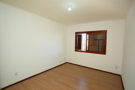 Casa à venda com 294m², 4 quartos e 2 vagas Casa à venda com 294m², 4 quartos e 2 vagasCloset ou escritório do Quarto 1