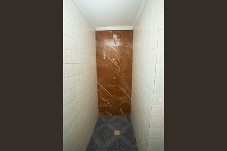 Casa à venda com 294m², 4 quartos e 2 vagas Casa à venda com 294m², 4 quartos e 2 vagasBanheiro do térreo