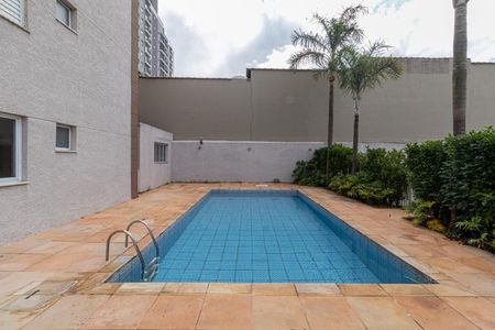 Apartamento à venda com 50m², 2 quartos e 1 vaga Apartamento à venda com 50m², 2 quartos e 1 vagaÁrea Comum - Piscina