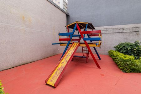 Apartamento à venda com 50m², 2 quartos e 1 vaga Apartamento à venda com 50m², 2 quartos e 1 vagaÁrea Comum - Playground