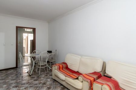 Sala de apartamento à venda com 2 quartos, 123m² em Heliópolis, Belo Horizonte