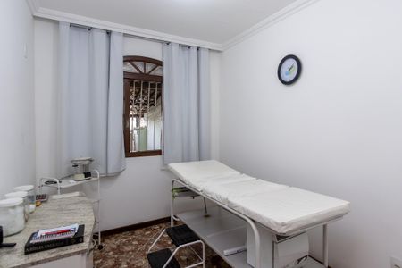 Quarto 1 de apartamento à venda com 2 quartos, 123m² em Heliópolis, Belo Horizonte