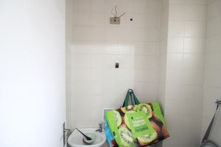 Apartamento à venda com 75m², 2 quartos e 1 vagaBanheiro de Serviço