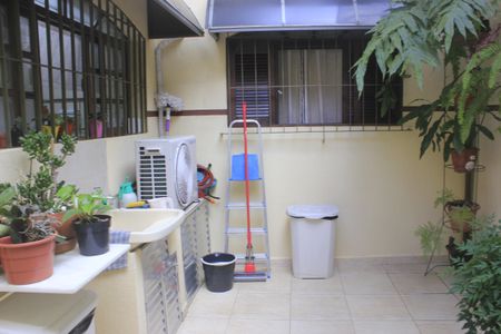 Casa à venda com 180m², 3 quartos e 3 vagasÁrea de Serviço