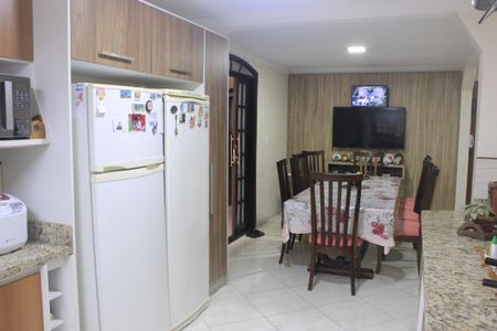 Casa à venda com 180m², 3 quartos e 3 vagasCozinha