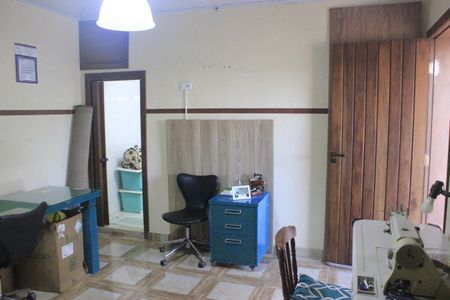 Casa à venda com 180m², 3 quartos e 3 vagasSuíte 2