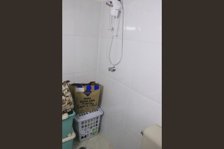 Casa à venda com 180m², 3 quartos e 3 vagasBanheiro da Suíte 2