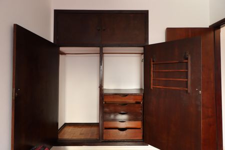 Apartamento para alugar com 70m², 2 quartos e sem vagaQuarto 1