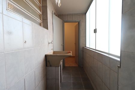 Apartamento para alugar com 70m², 2 quartos e sem vagaÁrea de Serviço