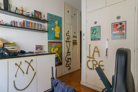 Casa à venda com 216m², 3 quartos e 5 vagas