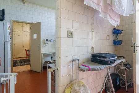 Casa à venda com 216m², 3 quartos e 5 vagas