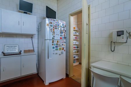 Casa à venda com 216m², 3 quartos e 5 vagas