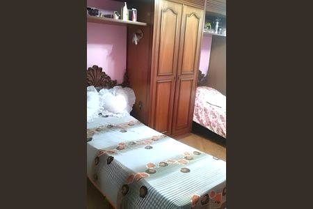 Casa à venda com 260m², 3 quartos e 2 vagas