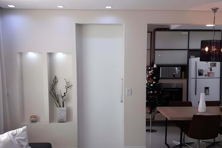 Casa à venda com 85m², 2 quartos e 2 vagas