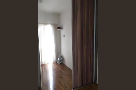 Casa à venda com 85m², 2 quartos e 2 vagas