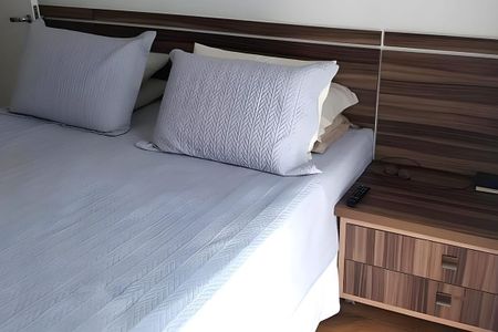 Casa à venda com 85m², 2 quartos e 2 vagas