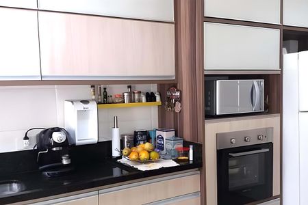 Casa à venda com 85m², 2 quartos e 2 vagas