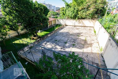 Apartamento para alugar com 75m², 2 quartos e 2 vagasQuadra Poliesportiva
